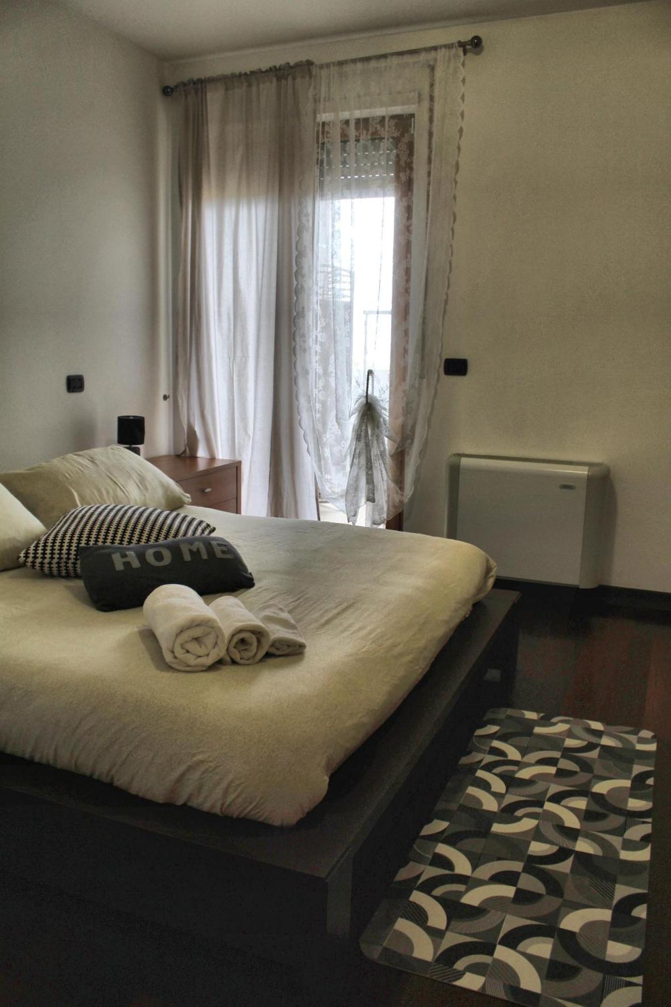 Apartament Fara 8 Bari Zewnętrze zdjęcie